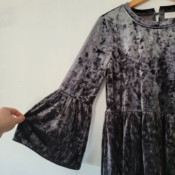 Cupio Gray Velvet Long Bell Sleeve Top Medium - Picture 6 of 7